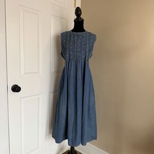 Karin Steven's Women's VTG Denim Midi Dress Floral Embroidery Sz 18 Cottagecore